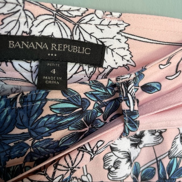 EUC Banana Republic Floral Midi Skirt - MP - Picture 3 of 5